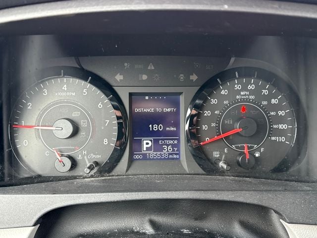 2015 Toyota Sienna LE 8 Passenger