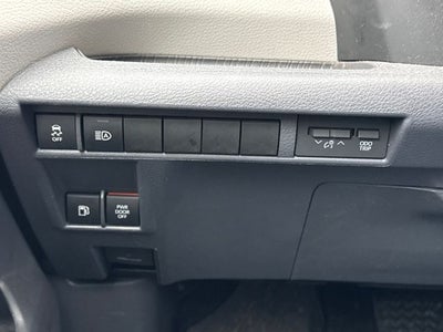 2022 Toyota Sienna LE 8 Passenger