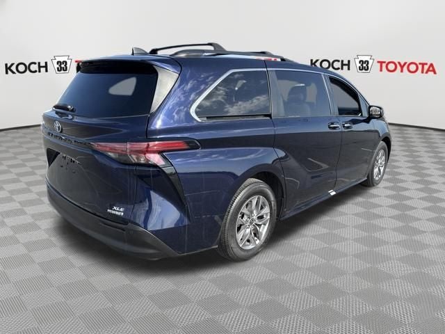 2022 Toyota Sienna XLE