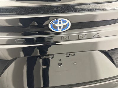 2023 Toyota Sienna XLE 7 Passenger