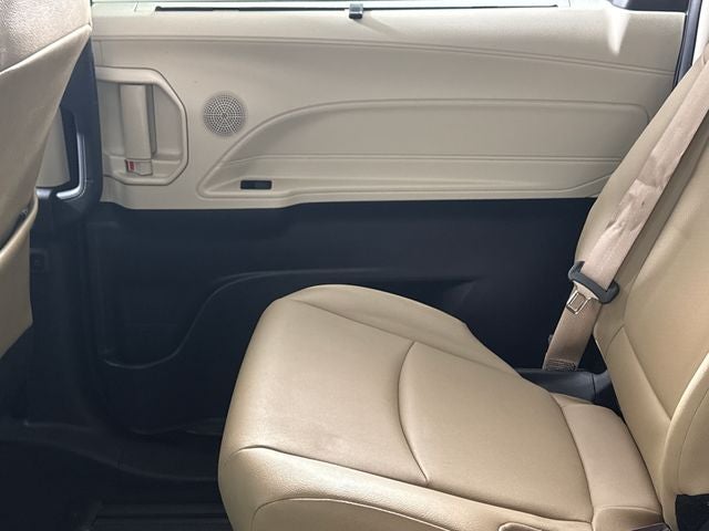 2023 Toyota Sienna XLE 7 Passenger