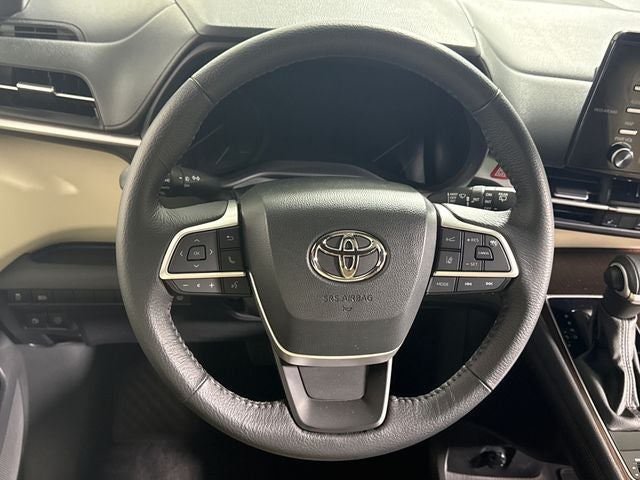 2023 Toyota Sienna XLE 7 Passenger