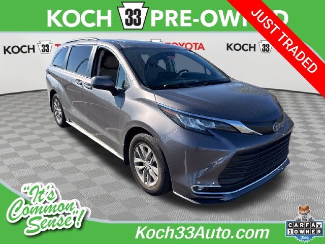 2022 Toyota Sienna XLE