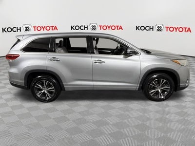 2018 Toyota Highlander LE