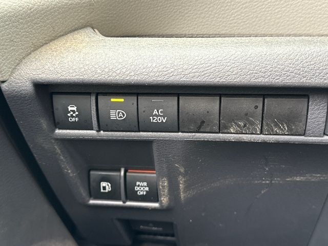 2021 Toyota Sienna Limited 7 Passenger