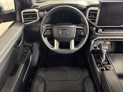 2023 Toyota Tundra Hybrid Platinum
