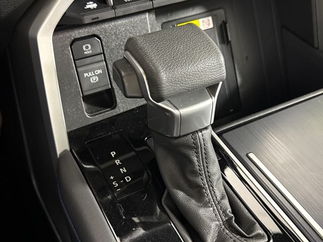 2023 Toyota Tundra Hybrid Platinum