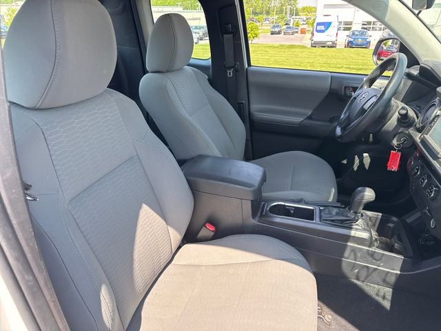 2017 Toyota Tacoma SR