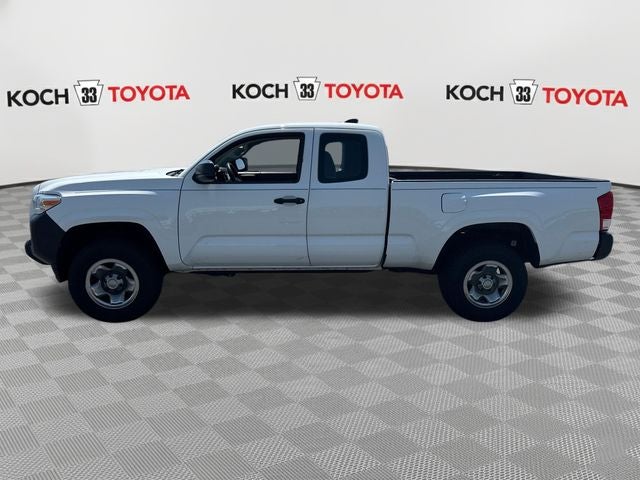 2017 Toyota Tacoma SR