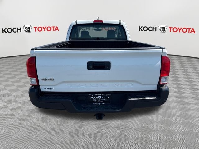 2017 Toyota Tacoma SR