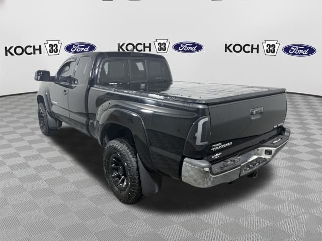 2015 Toyota Tacoma Base