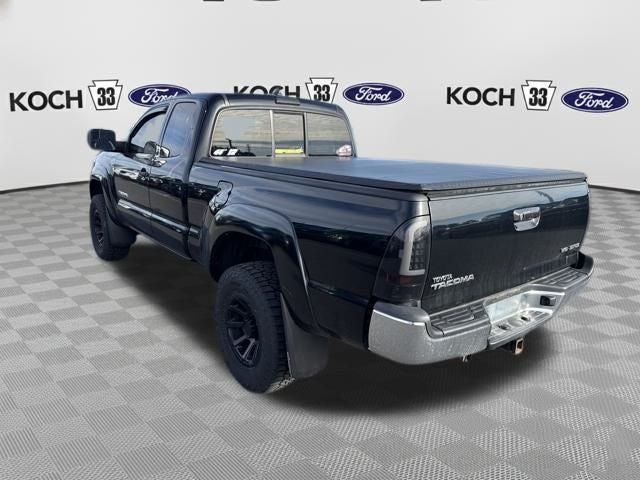 2015 Toyota Tacoma Base