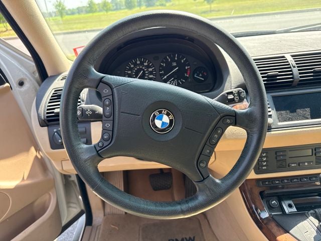 2005 BMW X5 3.0i