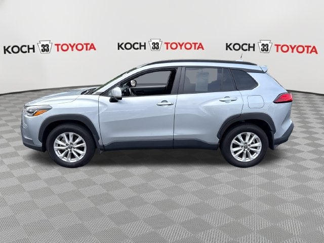 2023 Toyota Corolla Cross LE