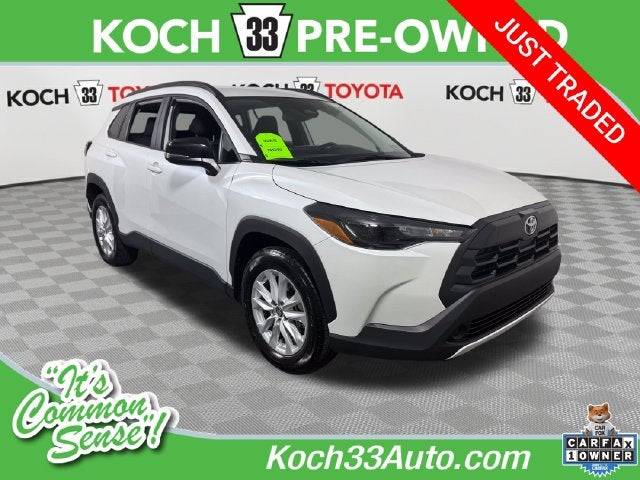 2026 Toyota Corolla Cross LE