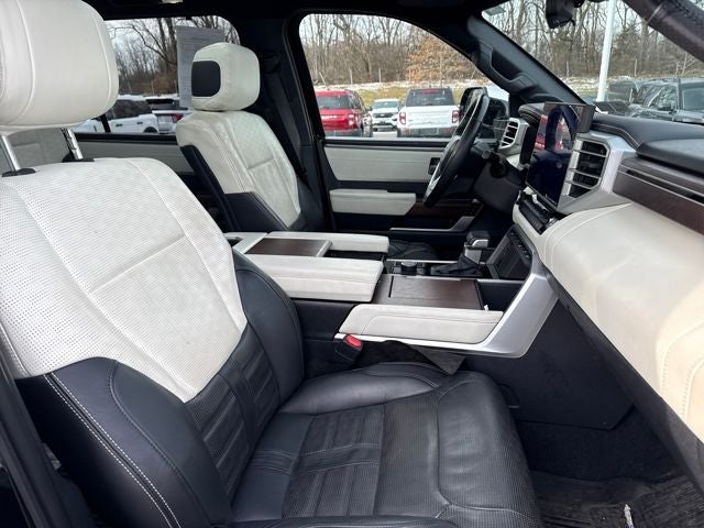 2024 Toyota Sequoia Capstone