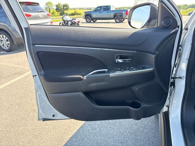 2018 Mitsubishi Outlander Sport Base