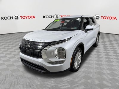 2024 Mitsubishi Outlander ES