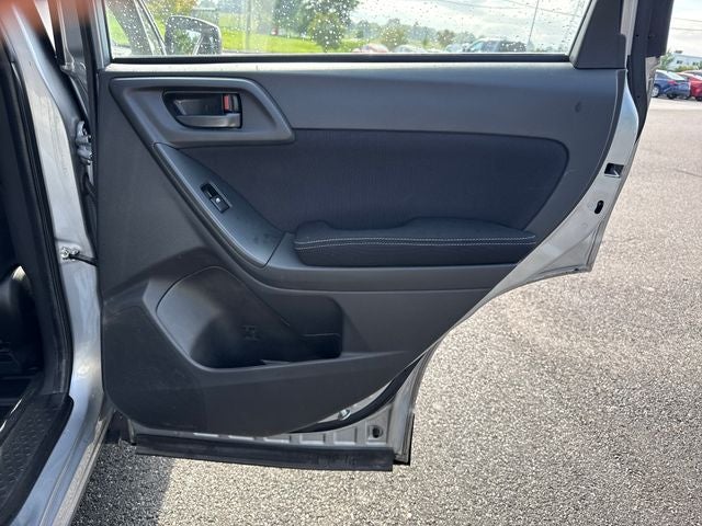 2014 Subaru Forester 2.5i