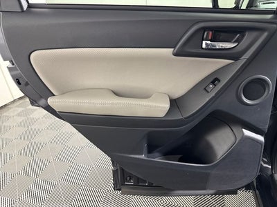 2016 Subaru Forester 2.5i Touring