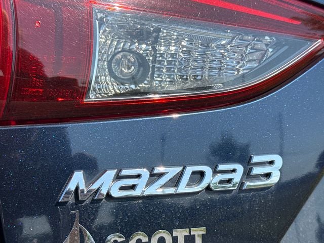 2015 Mazda Mazda3 i Sport