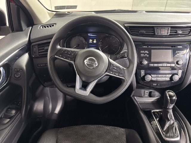 2017 Nissan Rogue Sport SV
