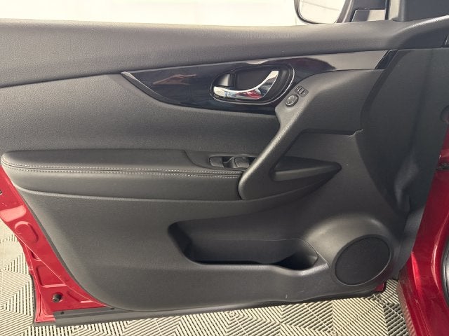 2017 Nissan Rogue Sport SV