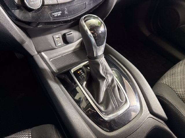2017 Nissan Rogue Sport SV