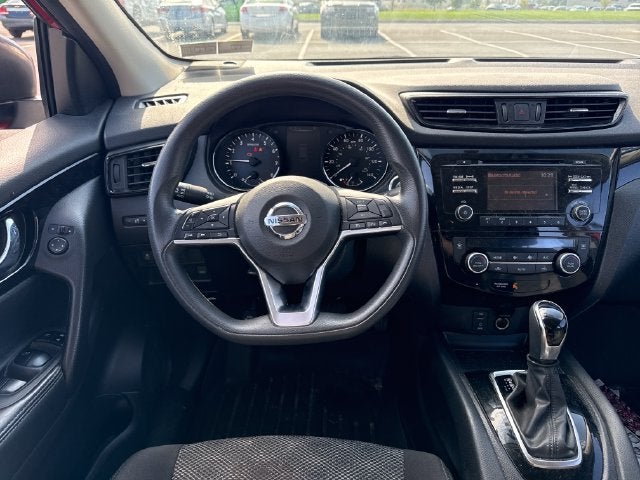 2017 Nissan Rogue Sport SV