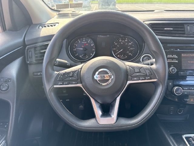 2017 Nissan Rogue Sport SV
