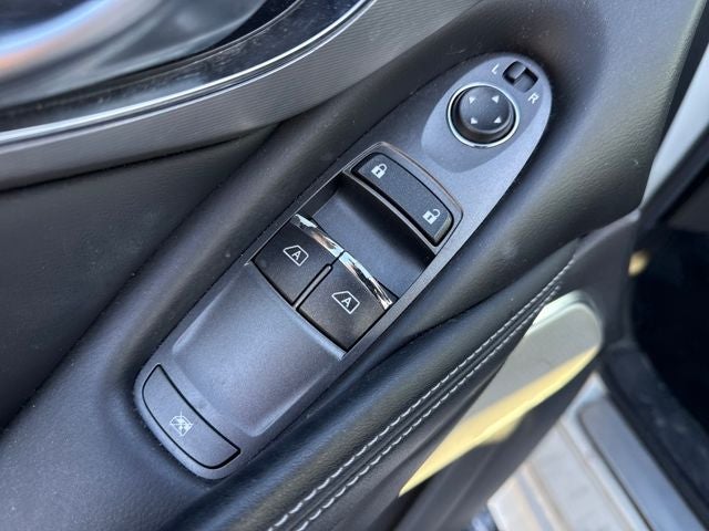 2018 INFINITI Q60 3.0t LUXE