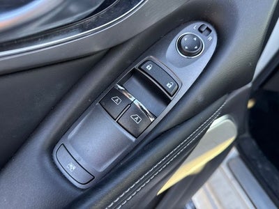 2018 INFINITI Q60 3.0t LUXE