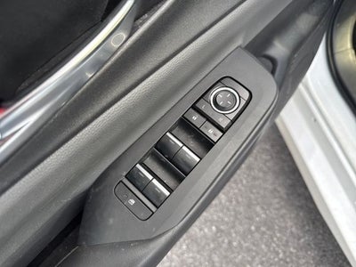 2023 Toyota Prius XLE