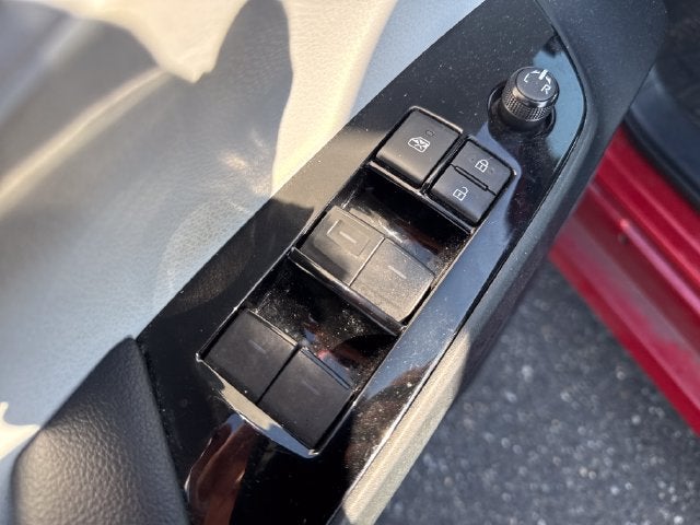 2019 Toyota Prius LE