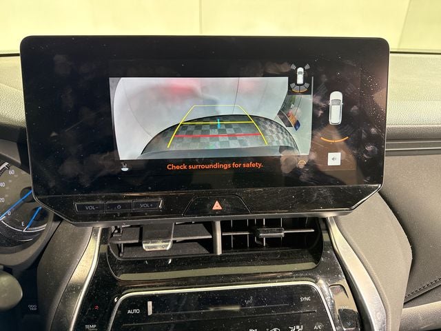 2023 Toyota Venza XLE