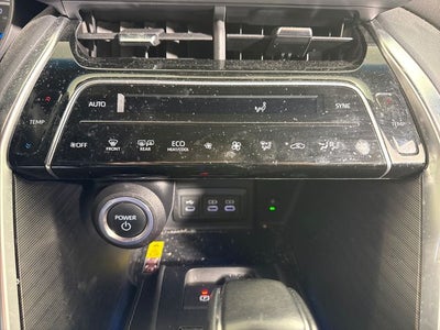 2023 Toyota Venza XLE