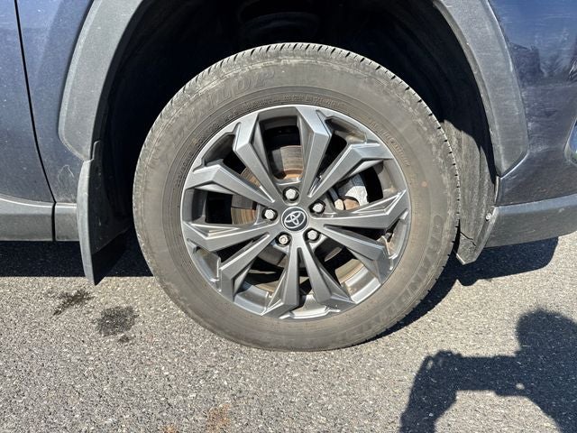 2025 Toyota RAV4 Hybrid XLE Premium