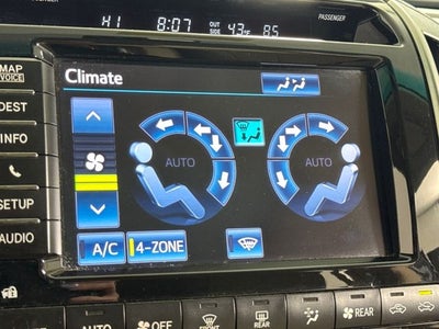 2013 Toyota Land Cruiser Base