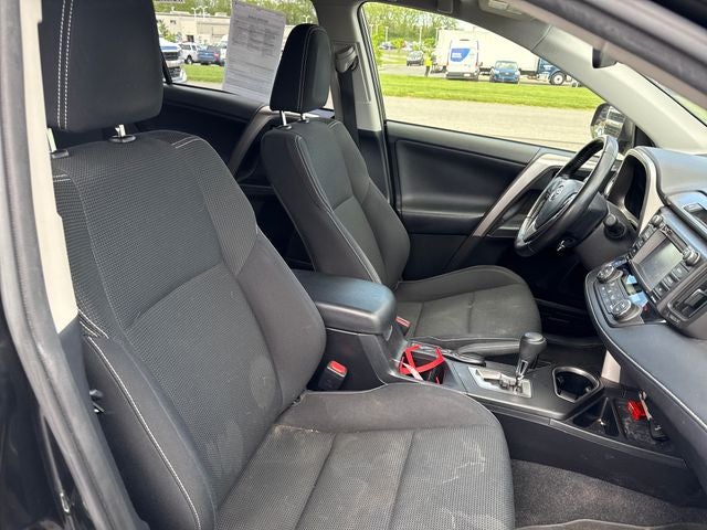 2016 Toyota RAV4 Hybrid XLE