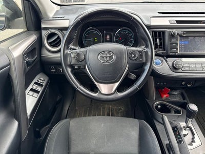 2016 Toyota RAV4 Hybrid XLE