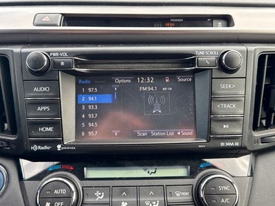 2016 Toyota RAV4 Hybrid XLE