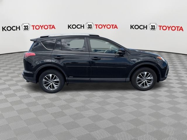 2016 Toyota RAV4 Hybrid XLE