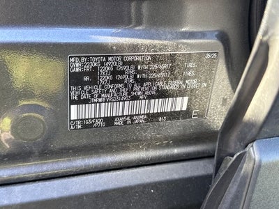 2025 Toyota RAV4 Hybrid XLE