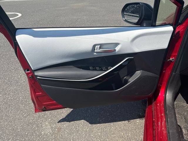 2025 Toyota Corolla Hatchback XSE
