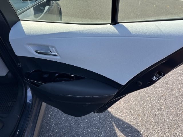 2025 Toyota Corolla Hatchback SE