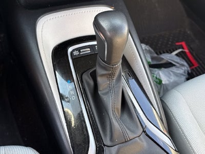 2025 Toyota Corolla Hatchback SE