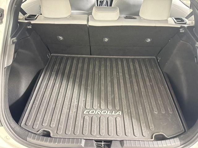 2025 Toyota Corolla Hatchback SE