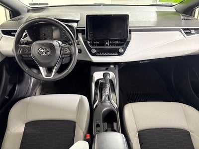 2025 Toyota Corolla Hatchback SE