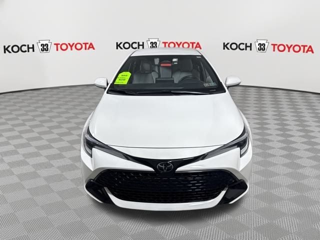 2025 Toyota Corolla Hatchback SE
