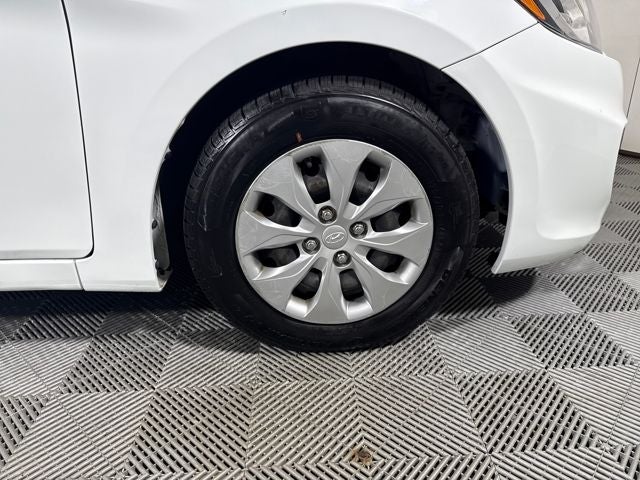 2015 Hyundai Accent GLS